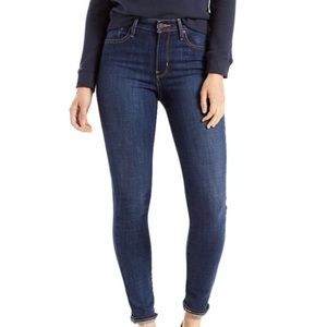 NWT LEVIS 721 SCULPT SKINNY SIZE 4 (27)